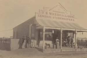 Hist photo 4-Gen Store 2